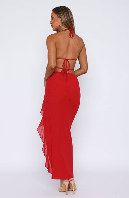 VESTIDO HALTER MIDI CON VOLANTE