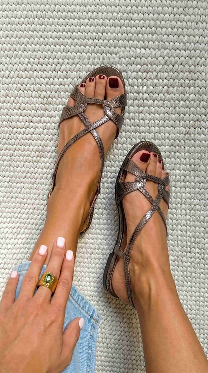 Aurelia™ - Sandalias slingback con efecto serpiente de tacón bajo bronce con punta abierta - Bronce