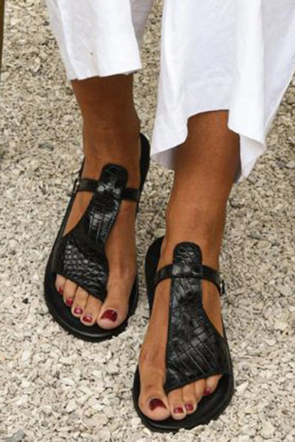 Dafne™ - Sandalias de dedo con efecto cocodrilo, con correa y hebilla en el empeine - Negro