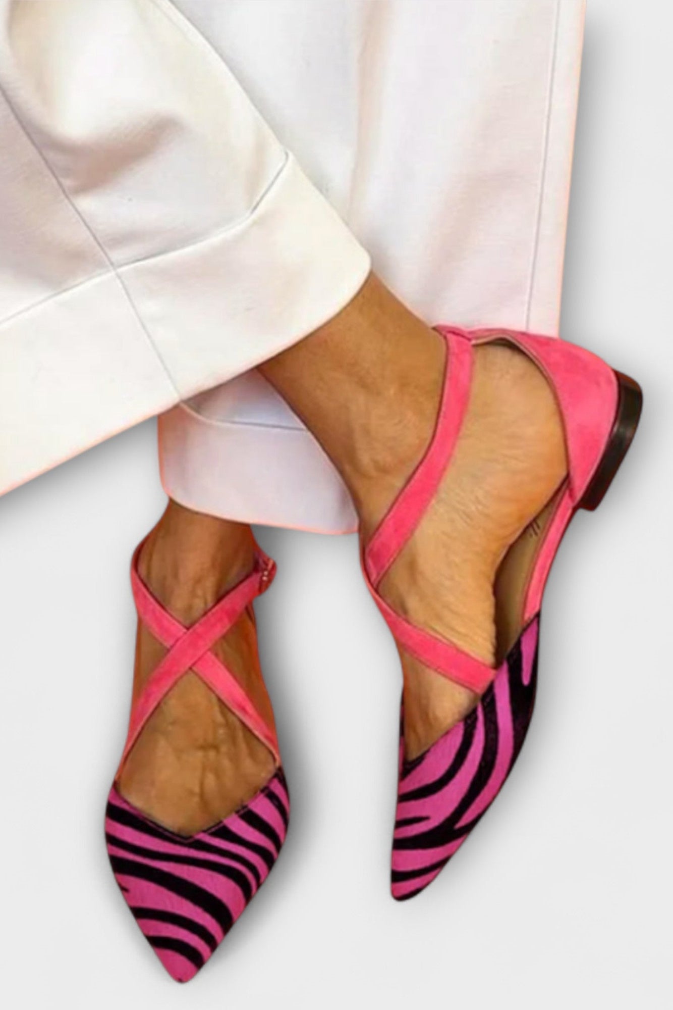 Fenna Bailarinas con Estampado de Cebra y Tiras Cruzadas