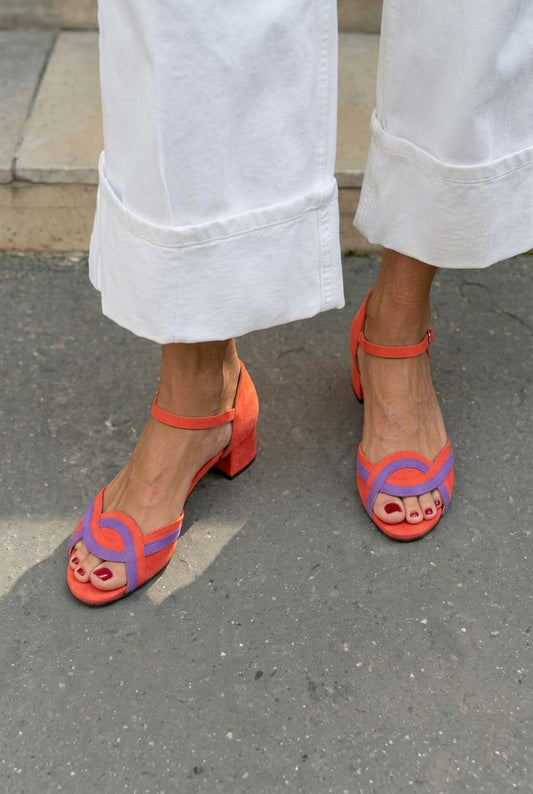 Greta™ - Sandalias peep-toe de ante con correa de tobillo y tacón de bloque - Multicolor