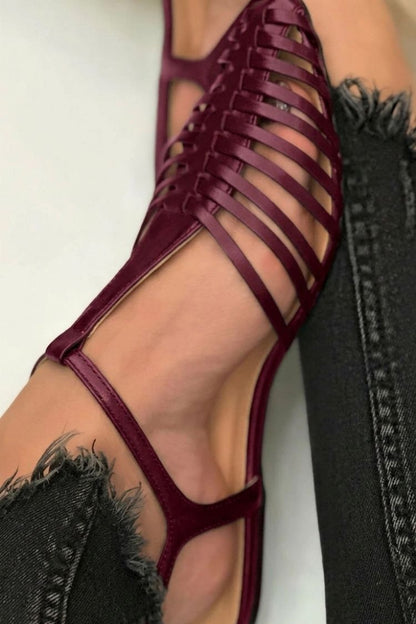 Francesca™ - Sandalias cut-out esenciales casual negras de punta con correa en T - Negro