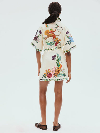 VESTIDO CAMISERO CON ESTAMPADO FLORAL Y LAZO EN LA CINTURA