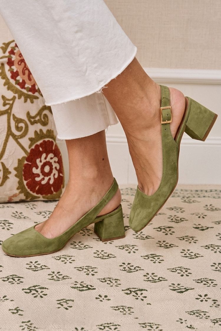 Flavia™ - Tacones slingback básicos de tacón grueso color caqui con puntera cuadrada y hebilla - Caqui
