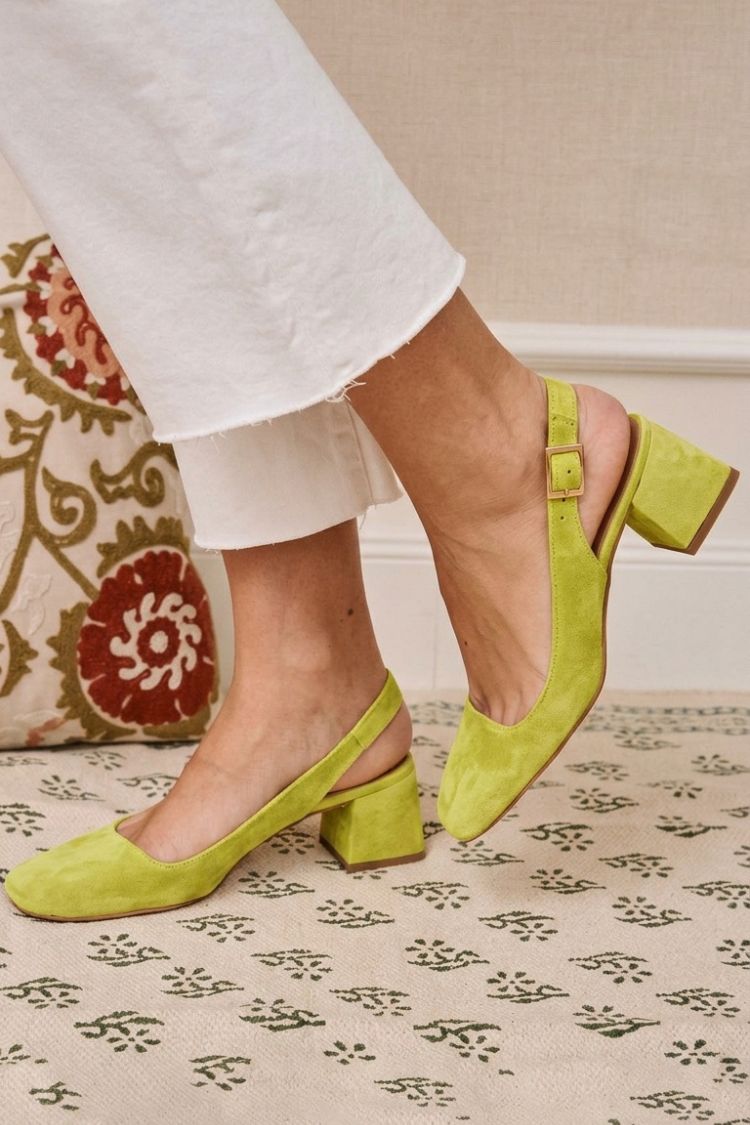 Flavia™ - Tacones slingback básicos de tacón grueso color caqui con puntera cuadrada y hebilla - Caqui