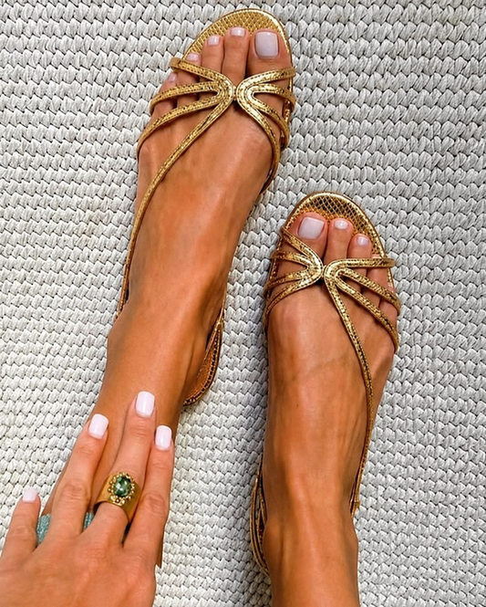 Ginevra | Sandalias Doradas Elegancia Veraniega
