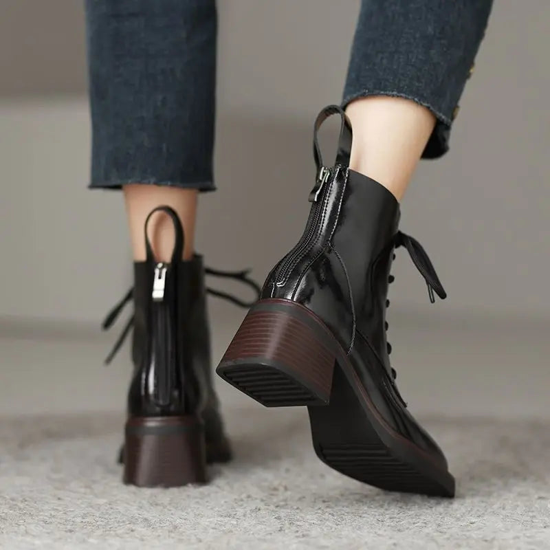 Jovinna Botines Cuadradas