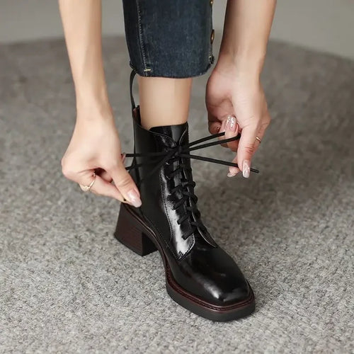 Jovinna Botines Cuadradas