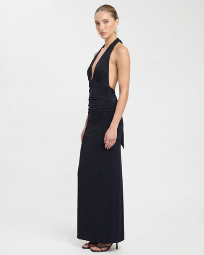 VESTIDO LARGO HALTER CON ESPALDA DESCUBIERTA
